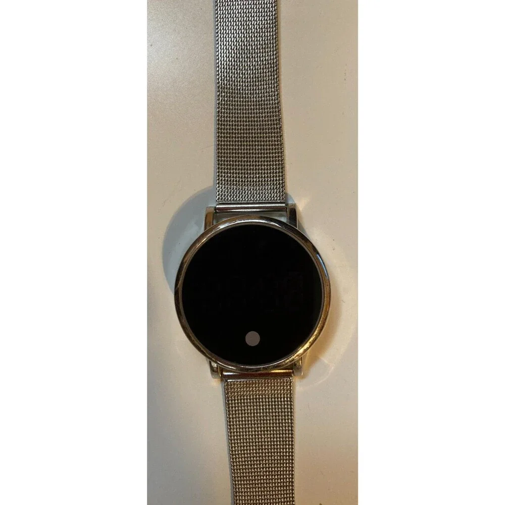 SMART WATCH Men/Women UNBRANDED Silver Strap